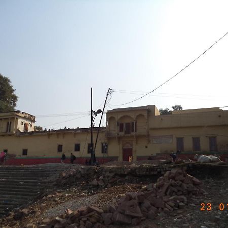 ホテル Shri Swami Sheetal Das Akhada B1-88 Assi , Near Pushkar Talab,Varanasi, Ashram Dharmshala エクステリア 写真