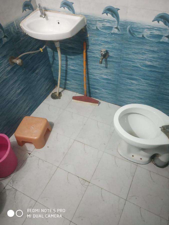 ホテル Shri Swami Sheetal Das Akhada B1-88 Assi , Near Pushkar Talab,Varanasi, Ashram Dharmshala エクステリア 写真